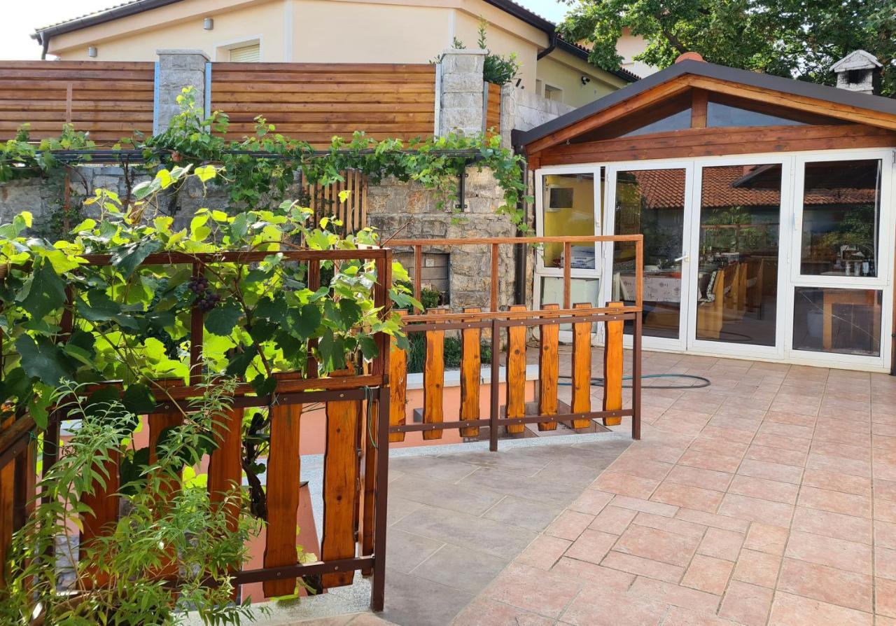 Appartamento Hisa Idej Sežana Esterno foto